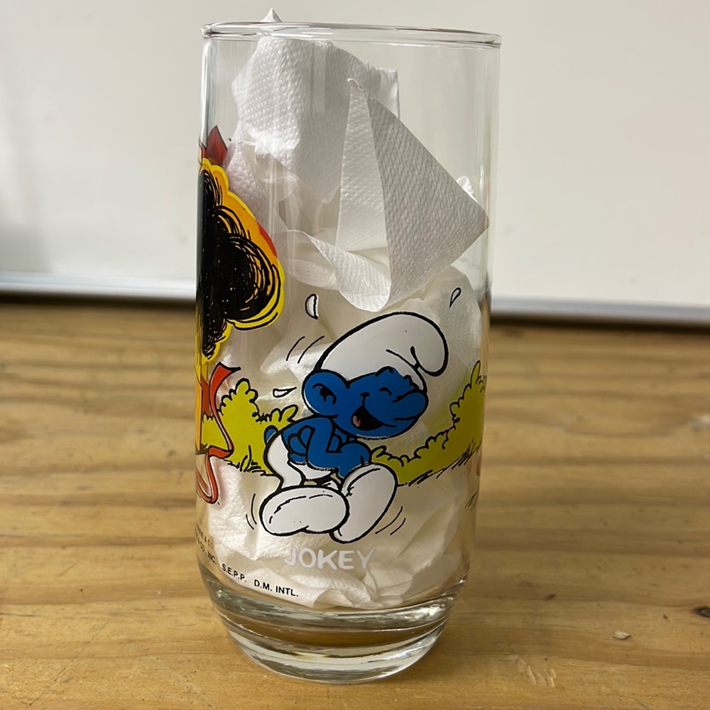 1982 Jokey Smurf glass